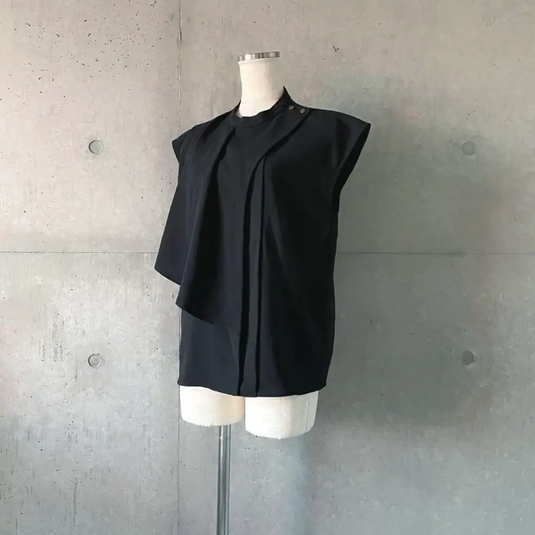 Thumbnail of Excellent condition United Tokyo UNITED TOKYO Half Cascade Blouse, Black