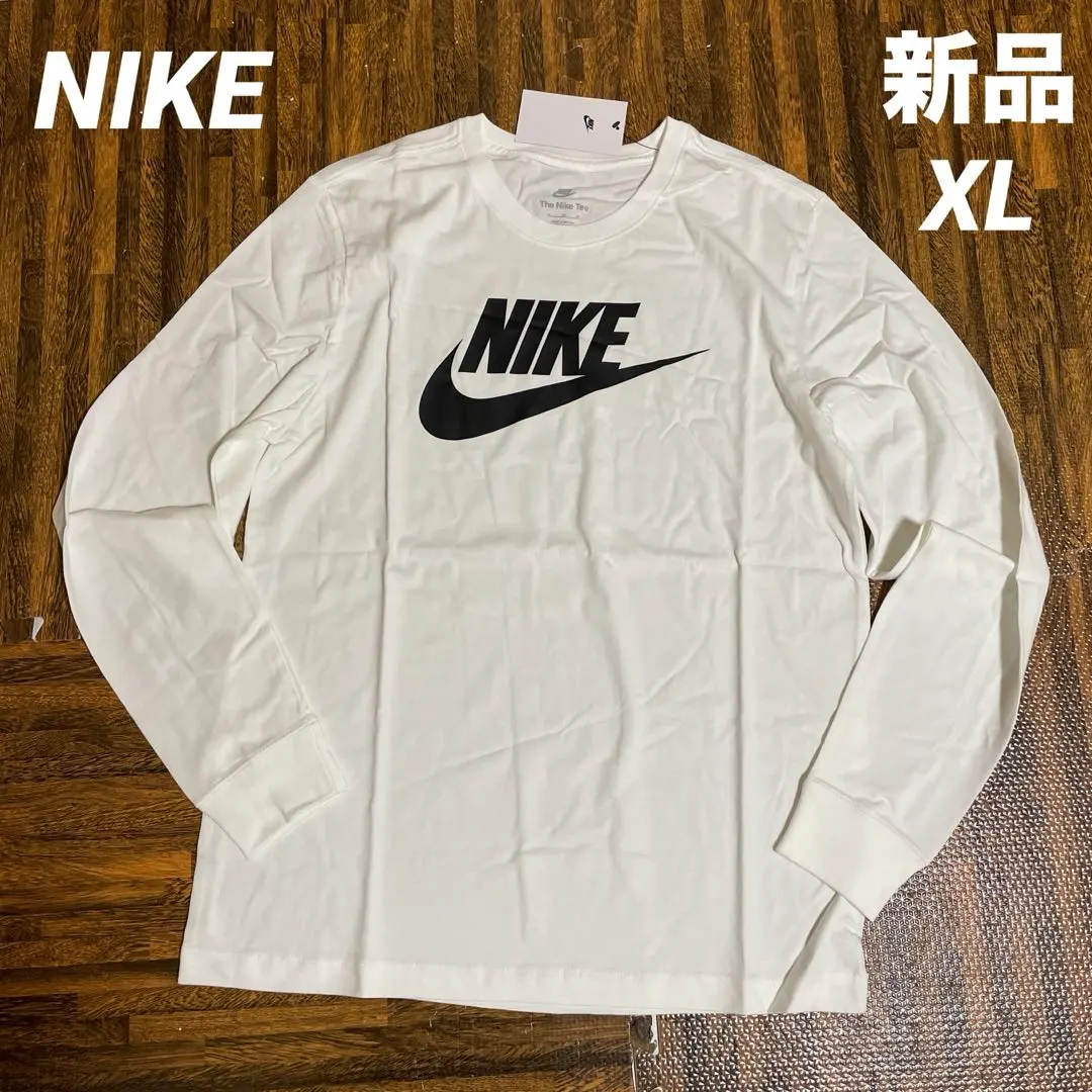 Thumbnail of Nike Long Sleeve T-shirt XL White Men's Nike Long-sleeved T-shirt