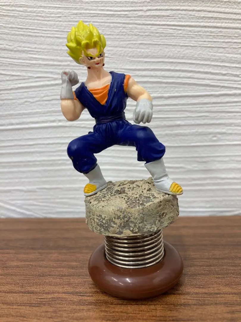 ドラゴンボール超コミック　フィギュア　ミラーマグネットセット Amazon.co.jp: ドラゴンボールスーパー ドラゴンボールスーパー