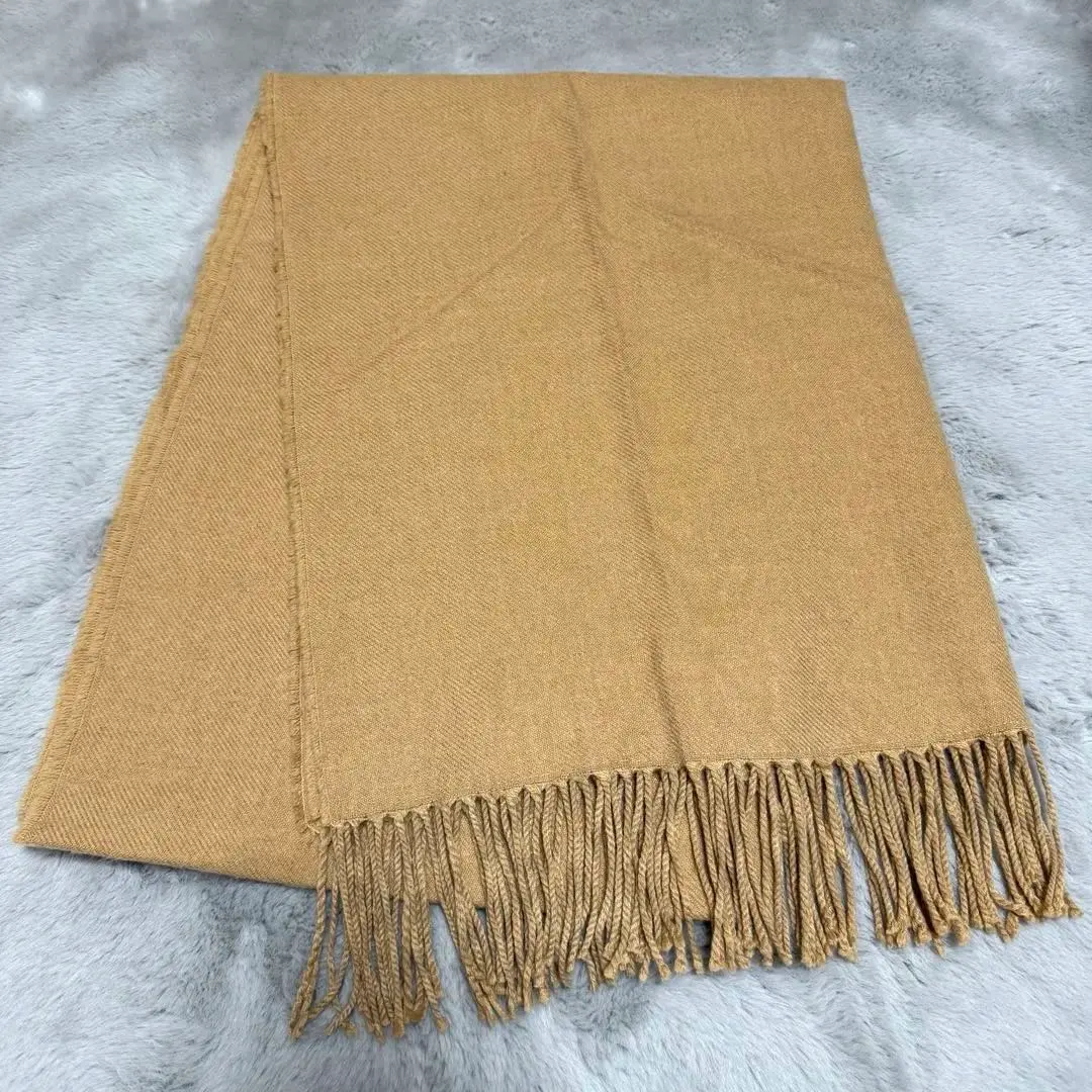 Thumbnail of GU Oversized Muffler Shawl Stole Beige