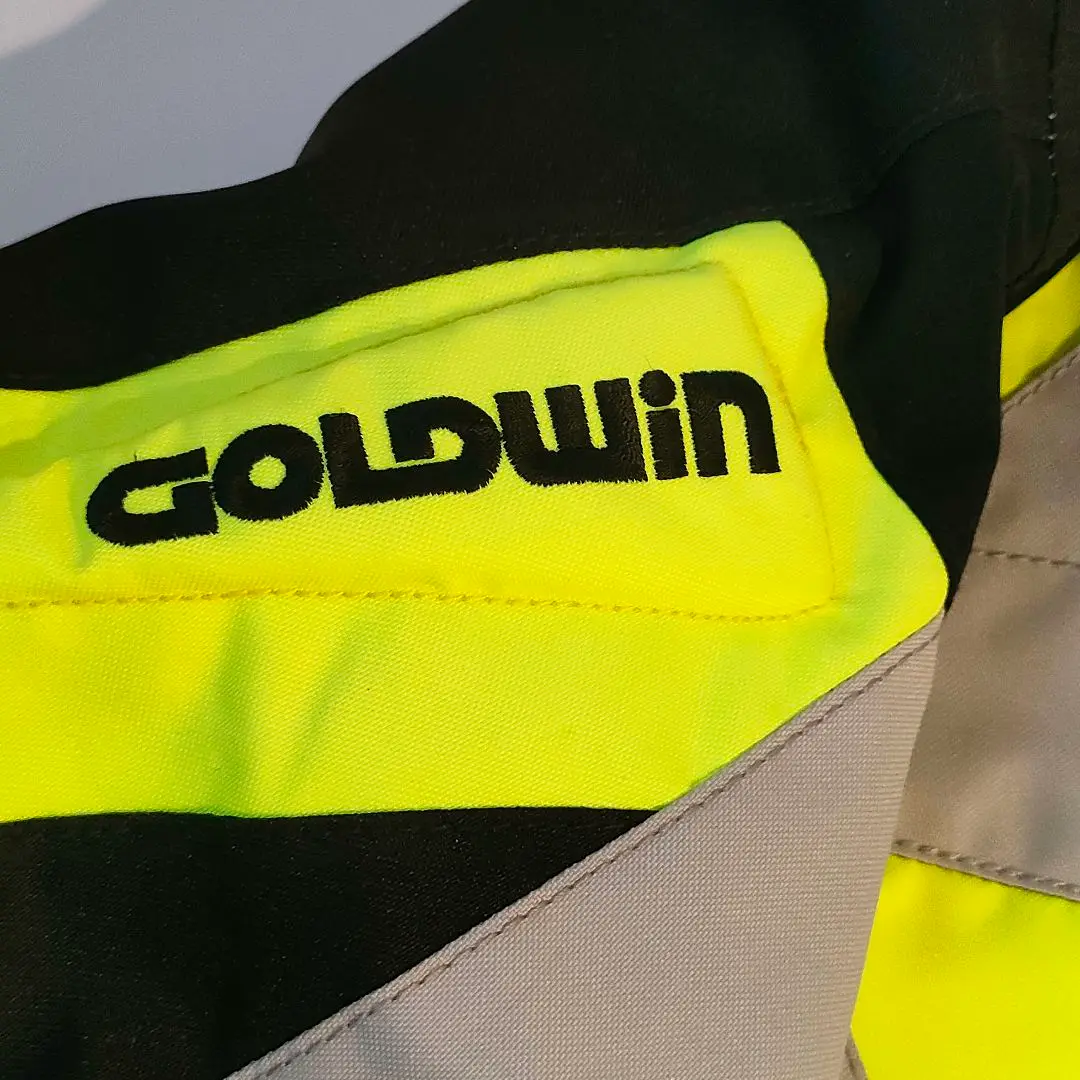 Lサイズ【希少カラー】【美品】GWS Euro ゴールドウィン Amazon | GOLDWIN(ゴールドウイン) GWS Neo Euro(ネオユーロ