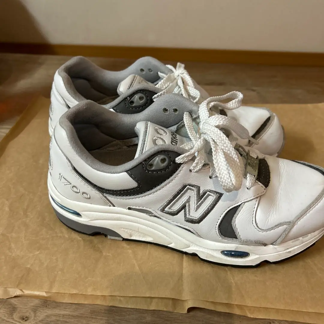 ニューバランス CM1700 TE 23cm 美品 New Balance ニューバランス スニーカー CM1700TE GRAY シューズ