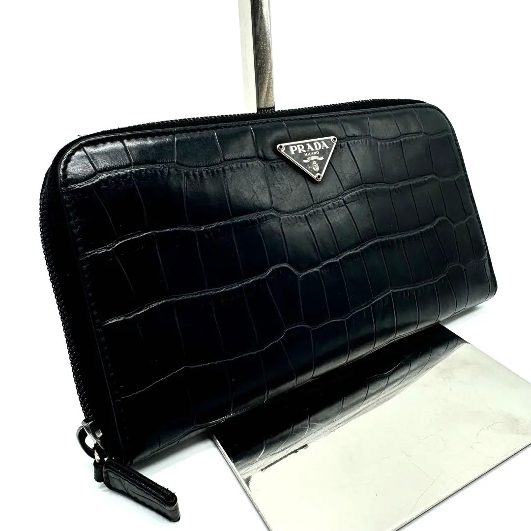 【美品】プラダ　クロコダイル　型押し　長財布　黒　ブラック　レザー　お札　小銭 PRADA クロコダイル 型押し 小銭入れあり 長財布 ブラック 黒