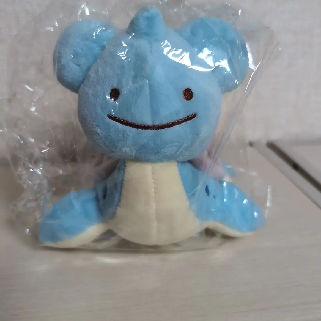 【在庫限り】公式品　韓国　ラプラス　ピカチュウ メタモンぬいぐるみ　マスコット 在庫限り】公式品 韓国 ラプラス ピカチュウ メタモンぬいぐるみ