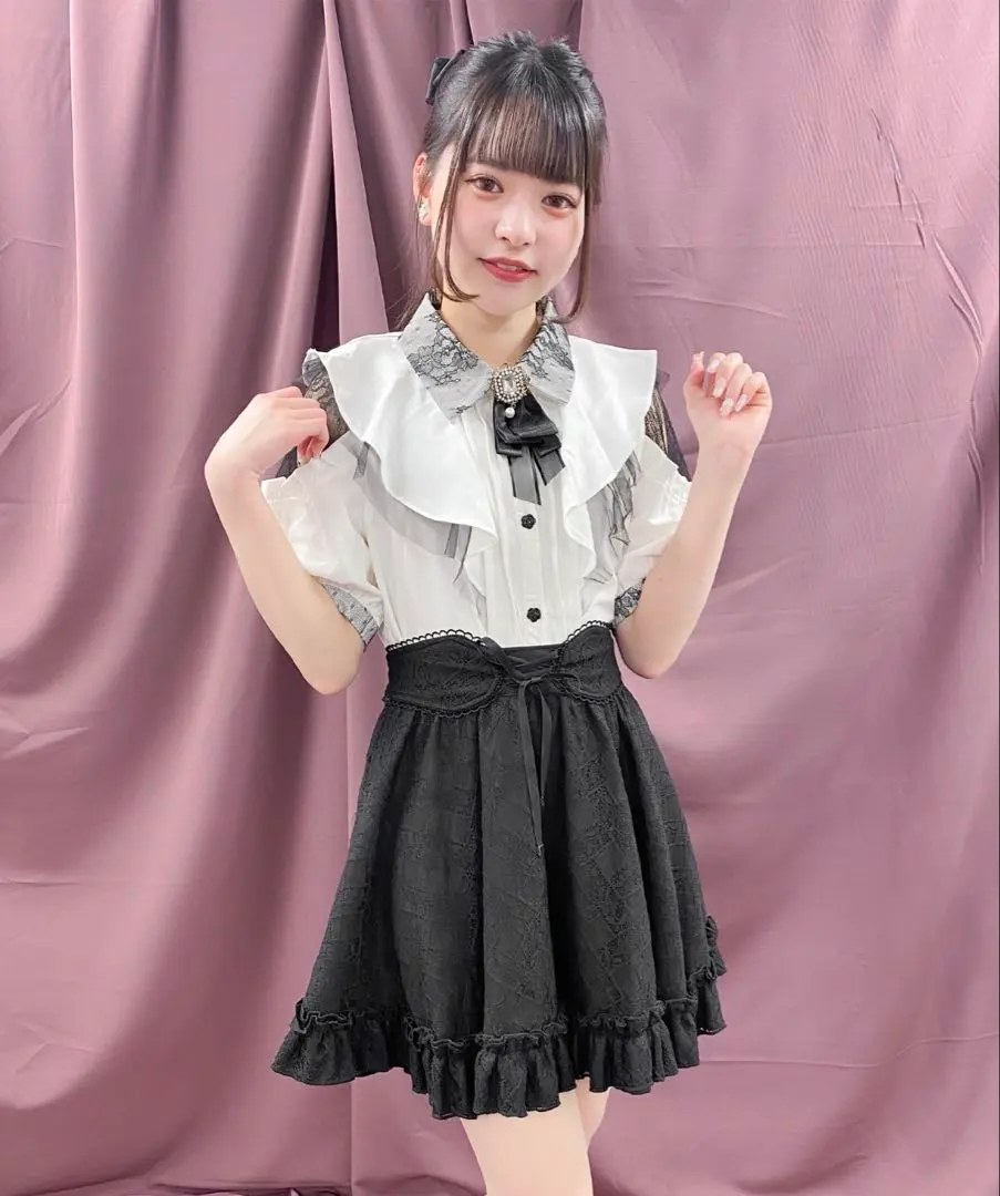 【ROJITA/羅吉塔】荷葉邊單開半袖襯衫 的縮圖