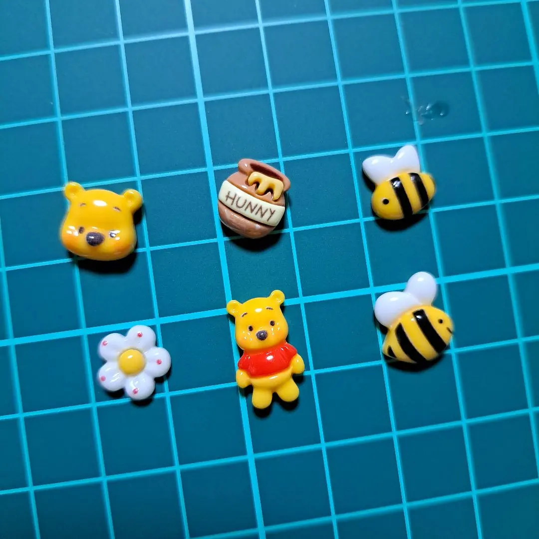 Thumbnail of Disney Winnie the Pooh nail parts set of 6 types x 2, plus 3 bonus pieces, for a total of 15 pieces ♡