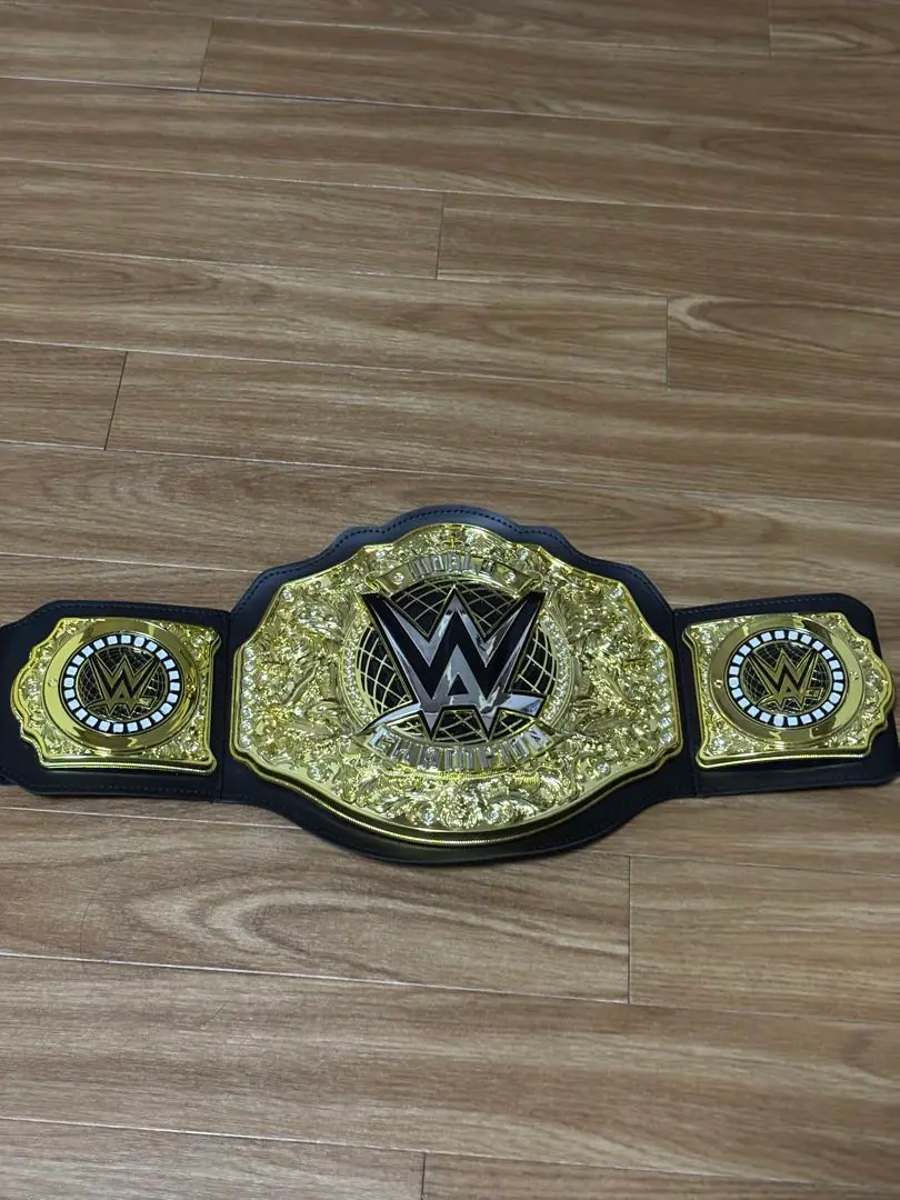 wweチャンピオンベルト　レプリカ 71KJ06i1-WL._UF350,350_QL80_.jpg