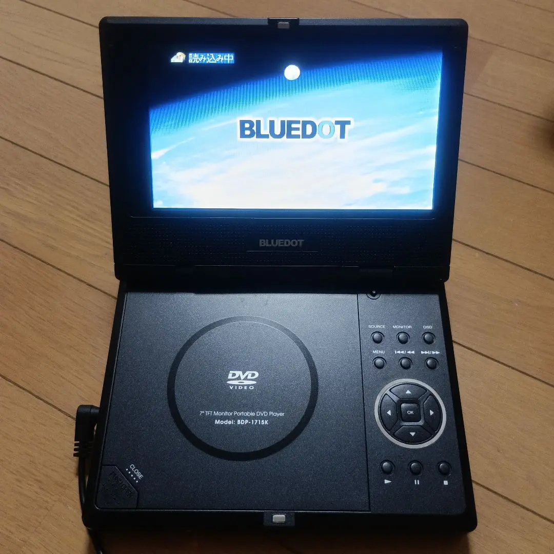 ポータブルプレーヤー　ほぼ新品！ フィッシャーZ-ACDP2 ポータブルCDプレーヤー - メルカリ