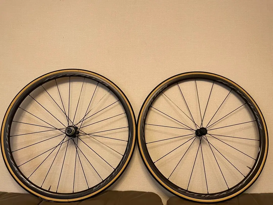 美品 MAVIC Ksyrium Pro Carbon SL TU シマノフリー 美品 MAVIC Ksyrium Pro Carbon SL TU シマノフリー