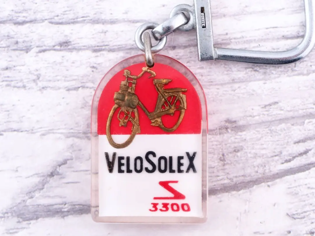 ブルボンキーホルダー　ブルボン　キーホルダー VELO SOLEX 3800 ブルボンキーホルダー VELOSOLEX 動く