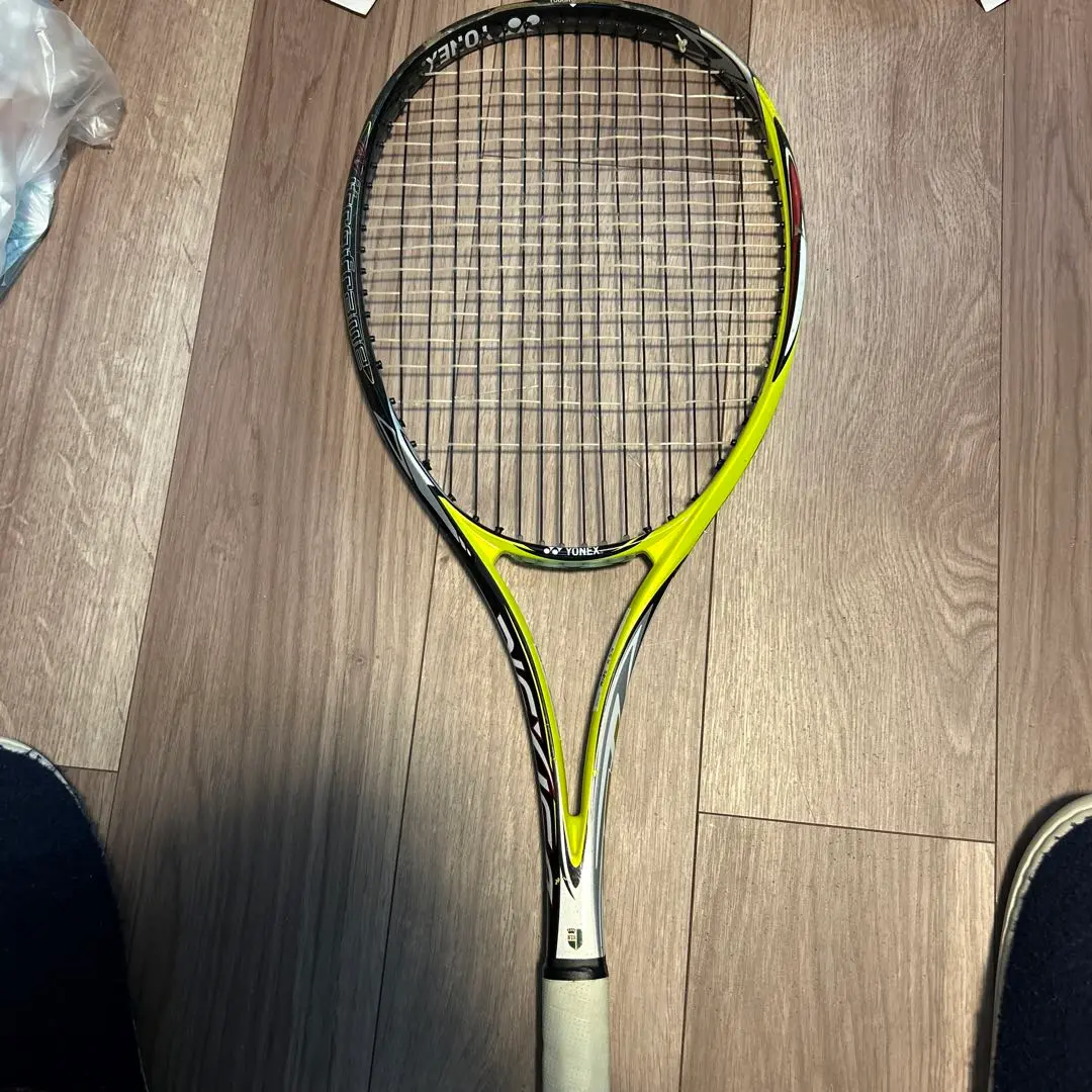 Amazon | ヨネックス(YONEX) ネクシーガ70S+サービスガット