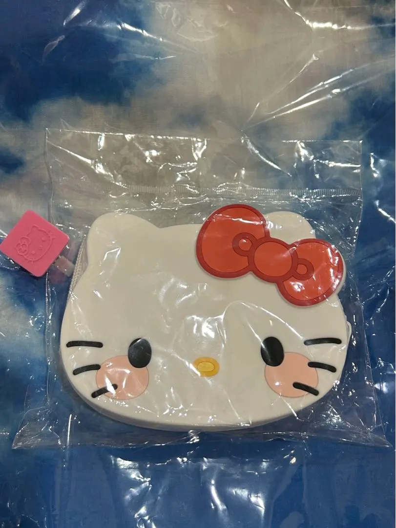 Hello Kitty 三九商店 矽膠收納包 全新未使用 印章鑰匙圈 的縮圖