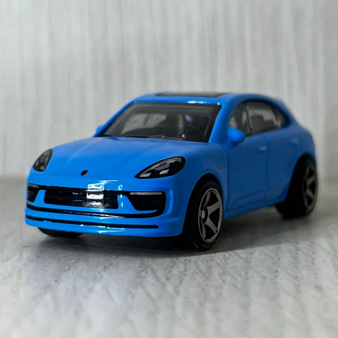 2025年最新】ポルシェ マカン ミニカーの人気アイテム - メルカリ