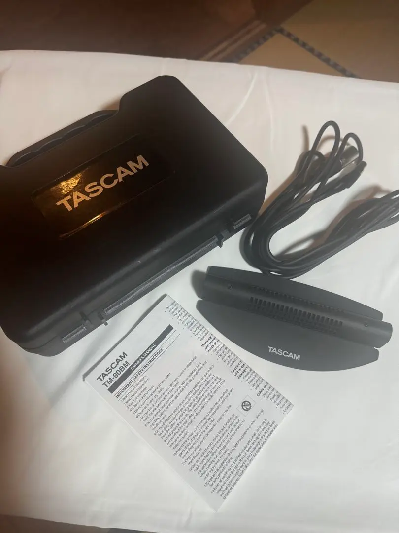 TM-90BM | Boundary Condenser Microphone | TASCAM - United States