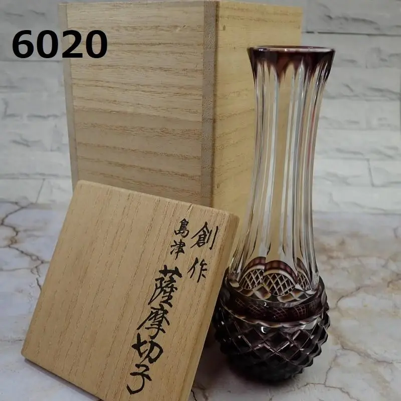 新品KAMAY カメイガラス 薩摩切子ルリ色被せガラス花瓶フラワー