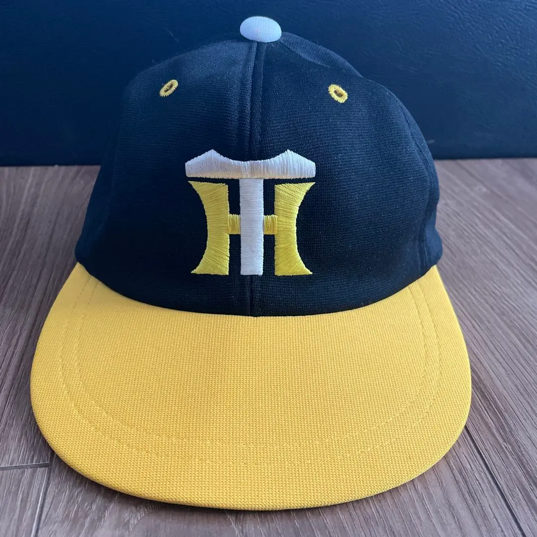 Thumbnail of Hanshin Tigers 80s Baseball Cap - Official Vintage Taguchi Hat