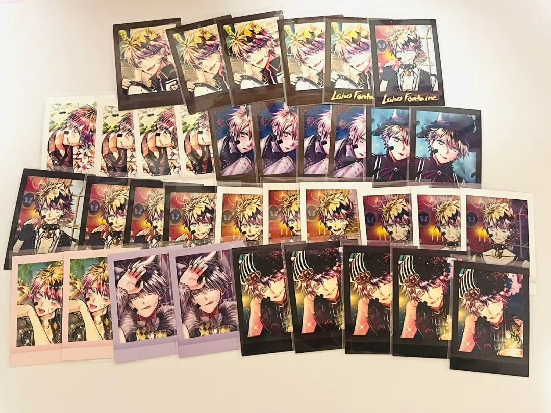Thumbnail of Akuneko Lono Poshakore (Trading Card) Bundle