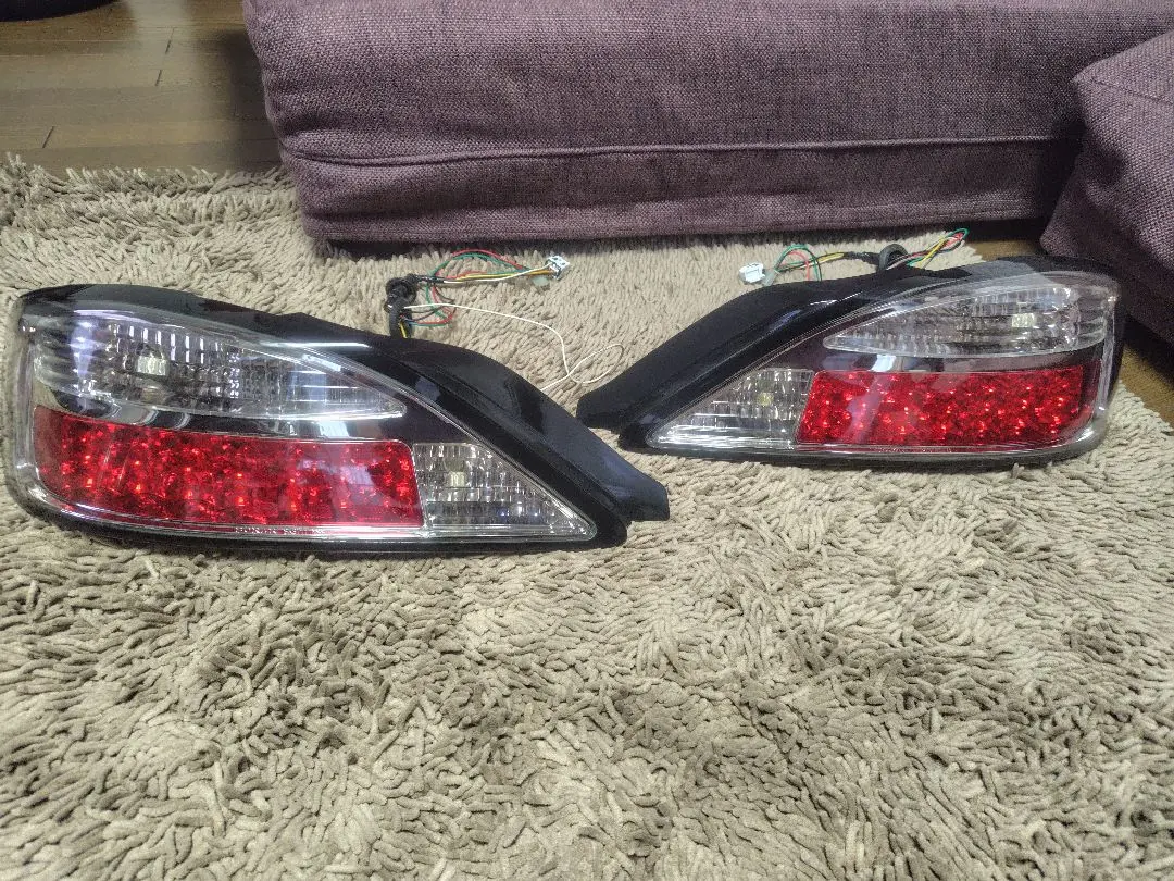 SR　　　s15 シルビア 紅白テールランプ 左右2個セット SR様専用 s15 シルビア 紅白テールランプ 左右2個セット - メルカリ