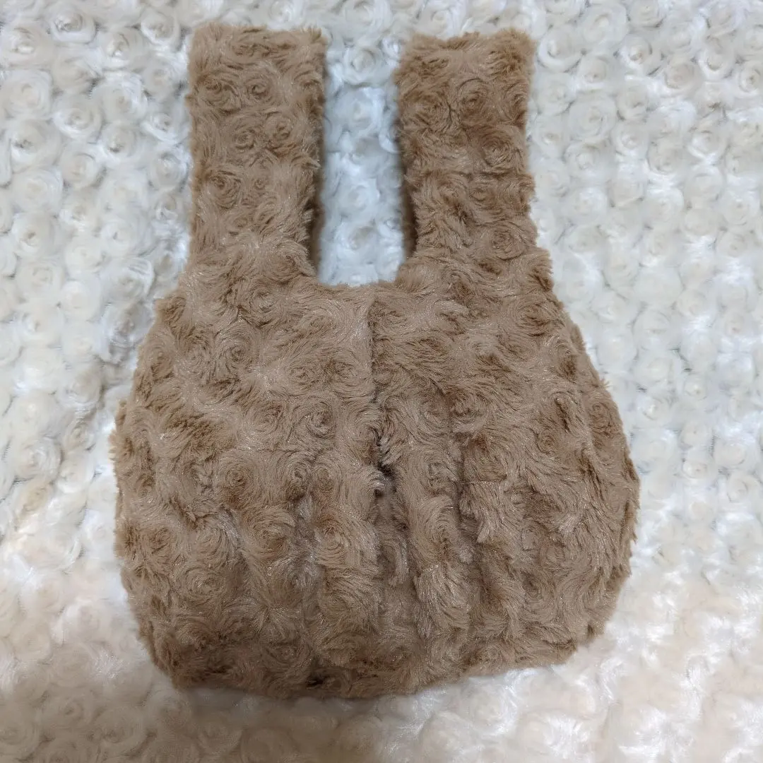 Thumbnail of ③ Handmade Rose Boa Bag