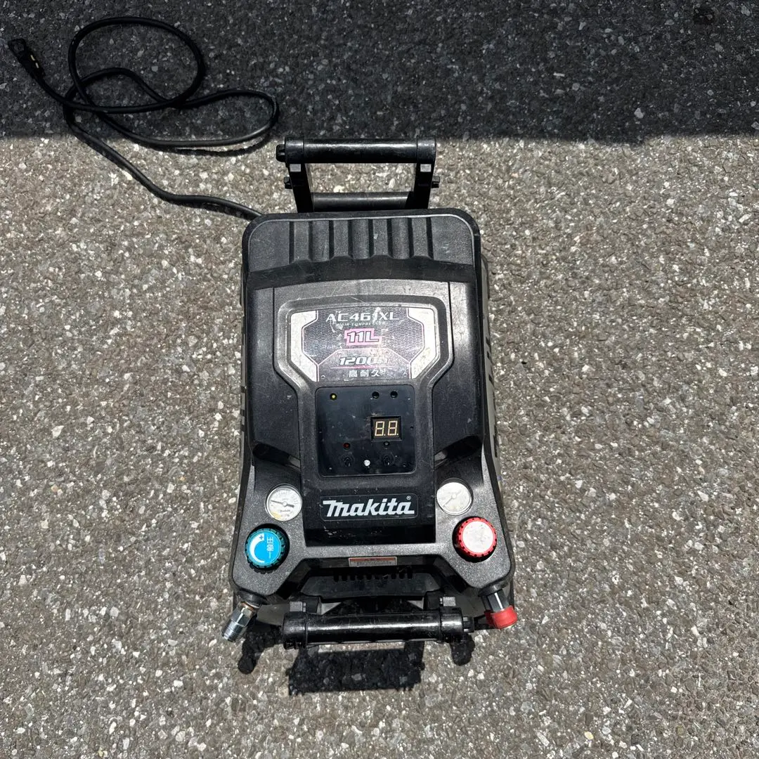makita☆マキタ☆AC461XLKB☆ブラック☆高圧☆常圧☆エアーコンプレッサー☆KEYCOMP☆盗難防止 | マキタ(Makita) エアコンプレッサ(黒) (50⁄60Hz) AC462XLB