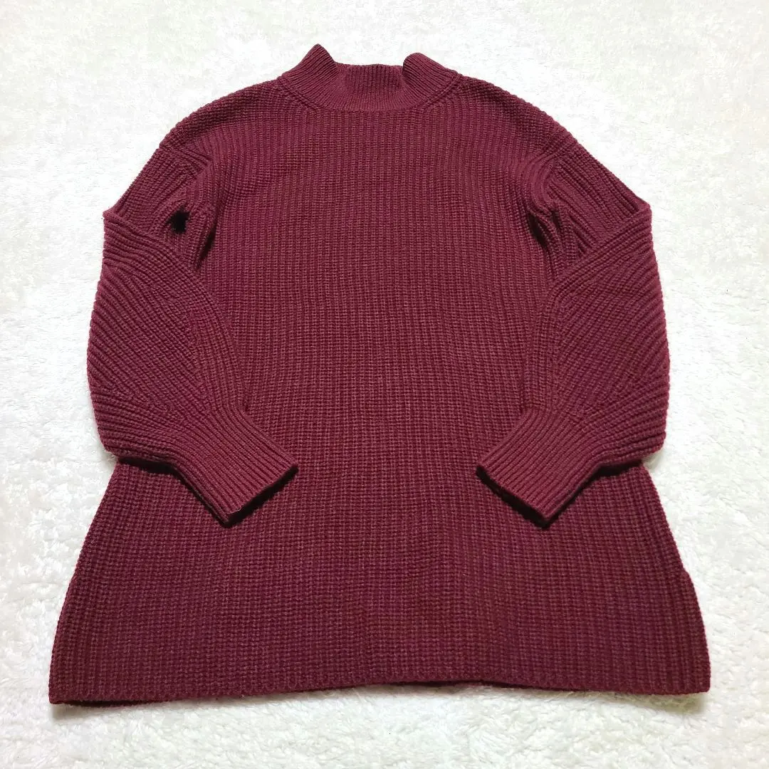 Thumbnail of Excellent Condition: Recent Foxey New York Collection Cashmere Blend Knit Top, Size 38