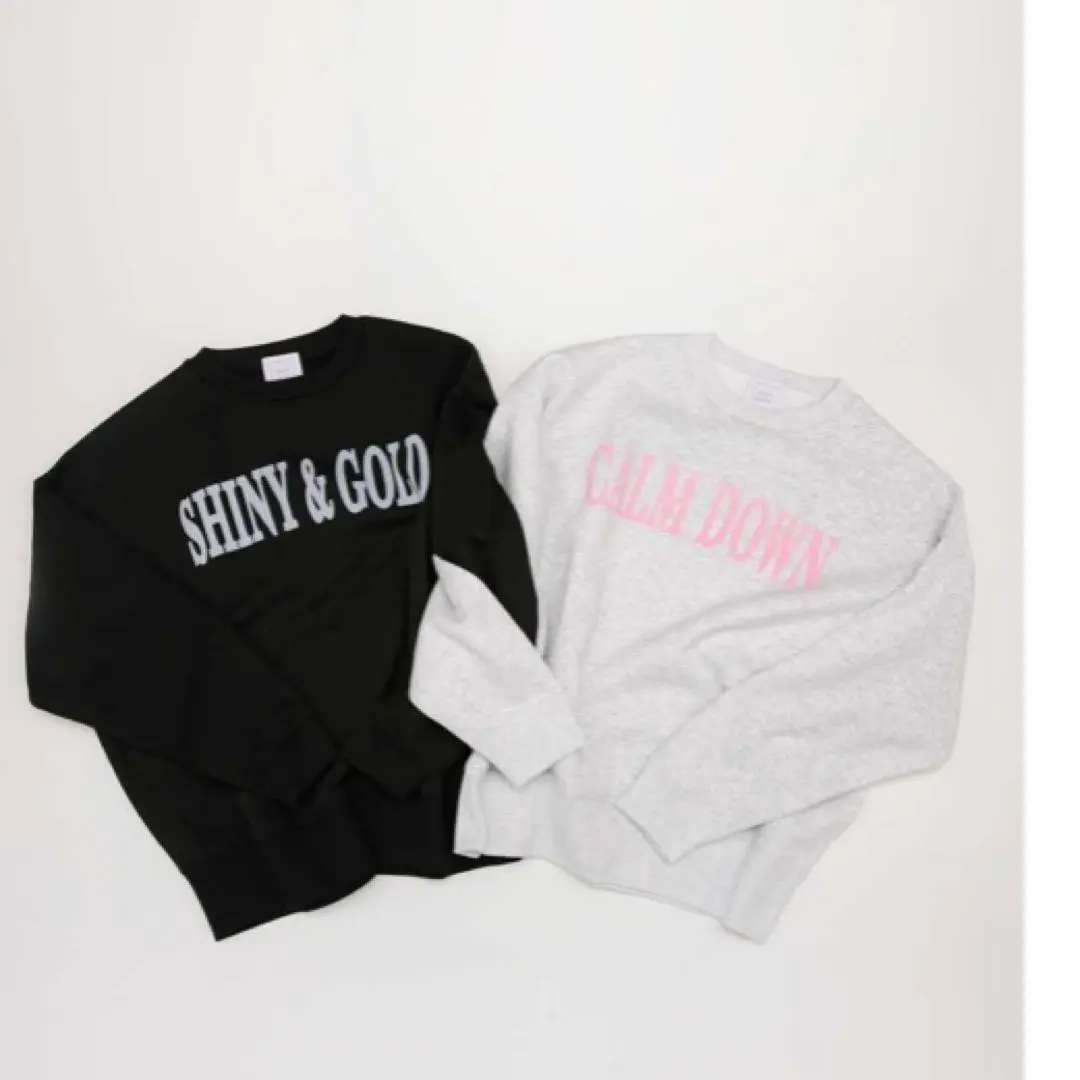 セツコサジテール⭐︎SHINY & GOLD CALM DOWN スウェット Symmetry GYDA バイカラーステッチシャツ[品番：MKSW0065306