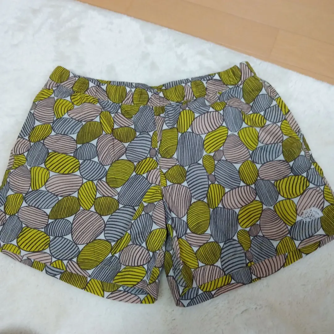 【美品】 ザ ノースフェイス  ミナペルホネン ナイロンパーカーとハーフパンツ 2025年最新】ノースフェイス ミナペルホネンの人気アイテム
