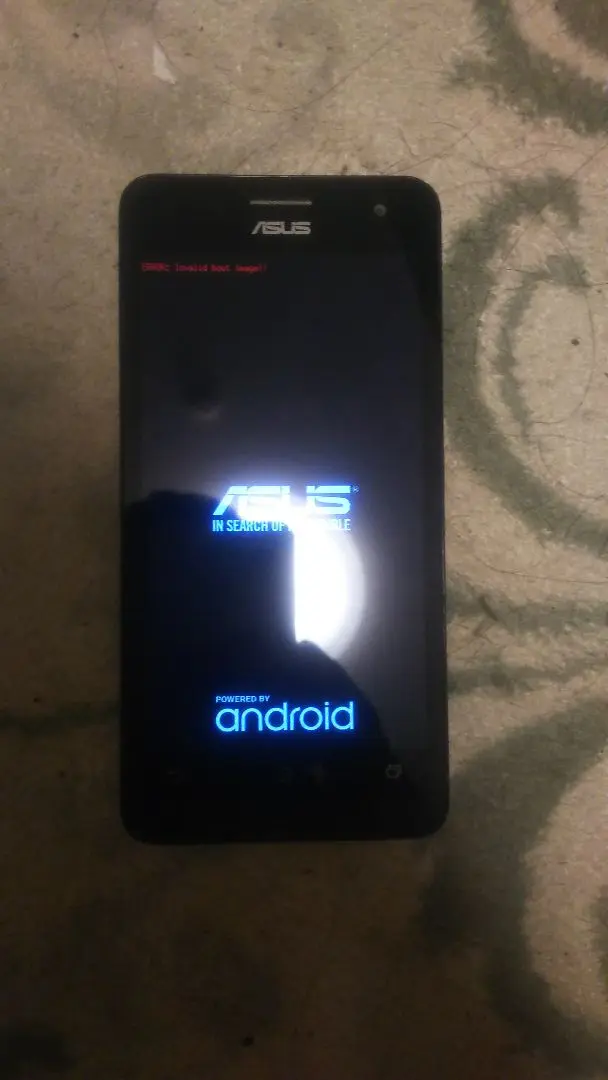 ZenFone - 新品同様 SIMフリー ZenFone5 A500KL ブラック Amazon | 【国内正規品】ASUSTek ZenFone5 (SIMフリー
