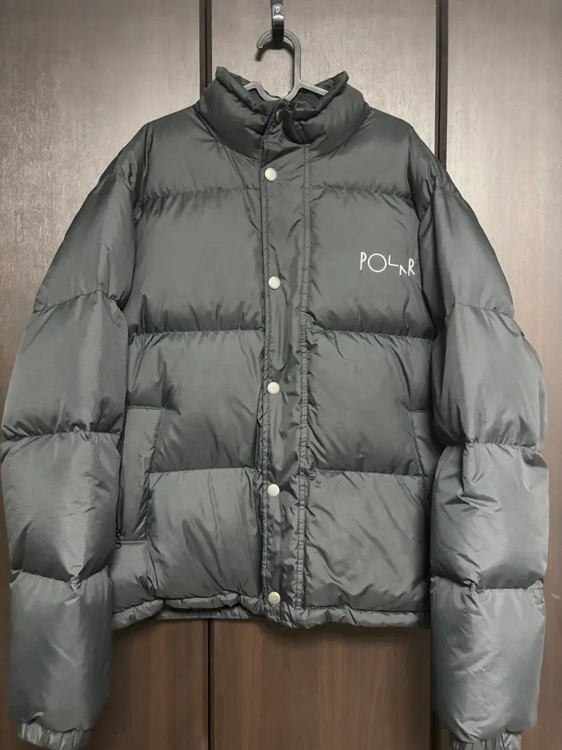 ポーラースケート ブラック ダウンジャケット POLAR Basic Puffer / BLACK (ポーラー ダウンジャケット