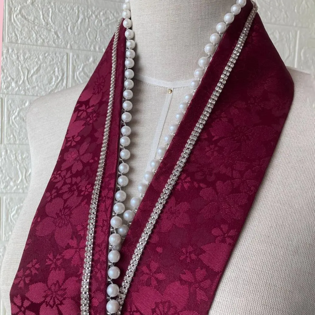 Thumbnail of Pre-wedding photoshoot, layered collar, date collar, Coming-of-Age Ceremony, graduation ceremony, pearl layered collar, diamond, furisode, kimono, Japanese clothing