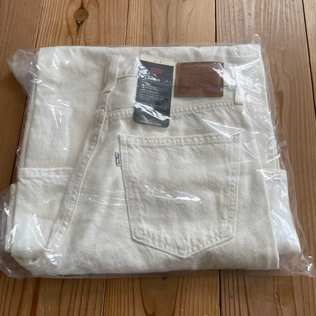 新品 Levi's XL FLOOD W27ホワイト A40200003-front-pdp?$
