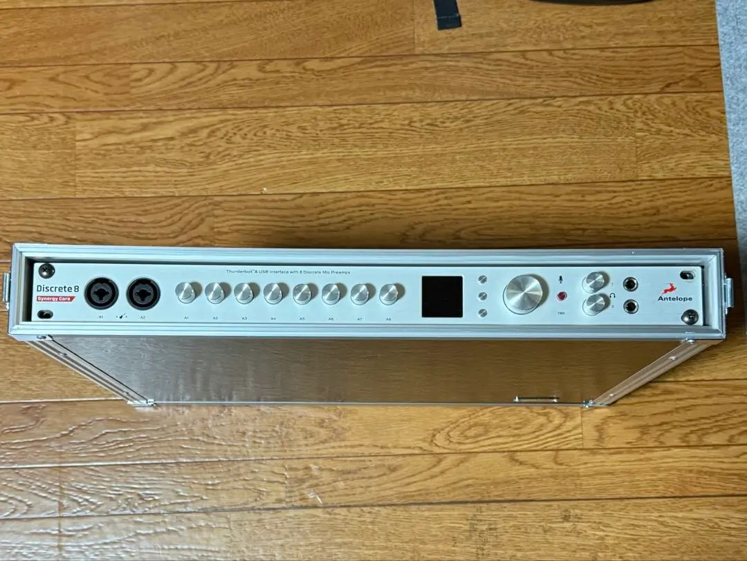 Antelope Audio Discrete8 【アクティベーション解除済み】 Antelope Audio Discrete8 【アクティベーション解除済み