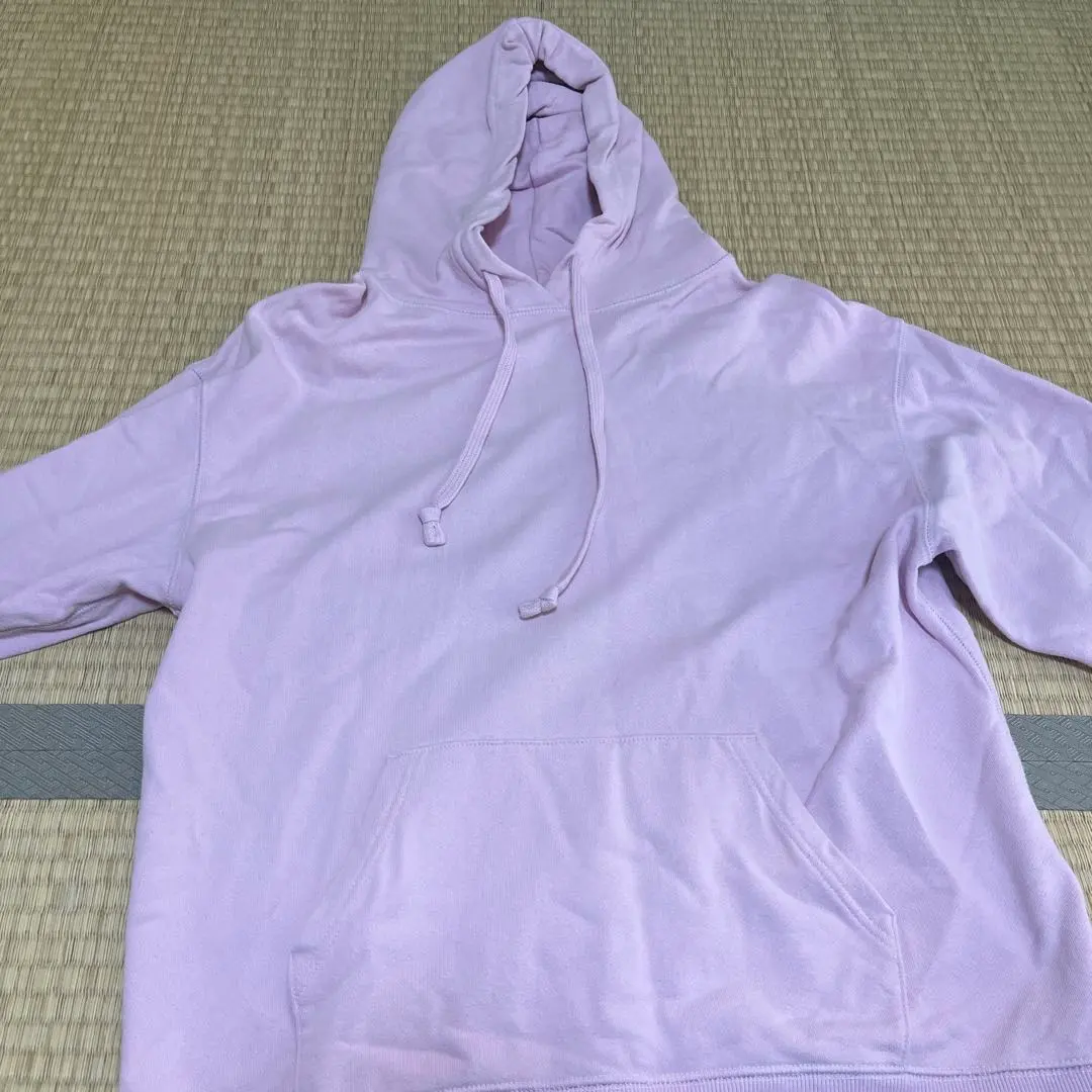 Thumbnail of UNIQLO pink M size hoodie