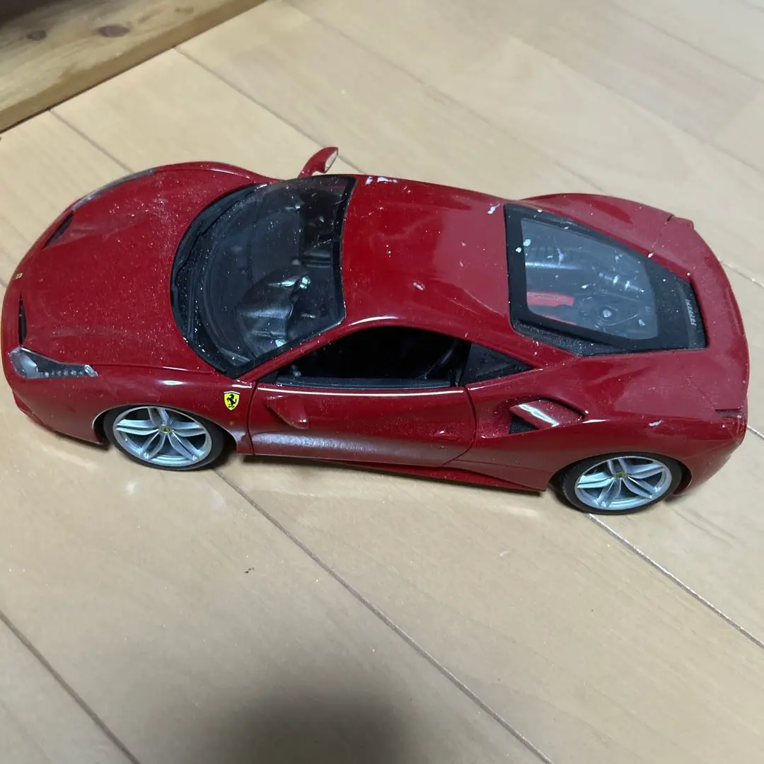 1/18　フェラーリ　488 GTB Ferrari　カスタム 1/18 フェラーリ 488 GTB Ferrari カスタム - メルカリ