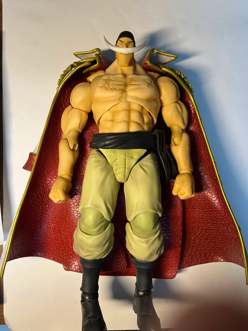 中古美♪ ヴァリアブルアクションヒーローズ 白ひげ