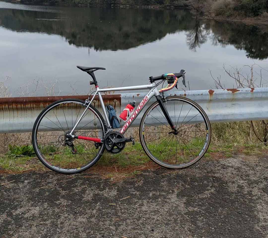 【愛知県三河手渡し】キャノンデール　CAAD12 アルテグラ 愛知県三河手渡し】キャノンデール CAAD12 アルテグラ