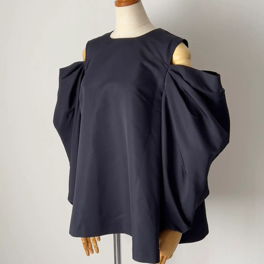 Heve ヘイブ カットオフショルダーBL ダークネイビー 2025年最新】Heve カットオフショルダーの人気アイテム - メルカリ