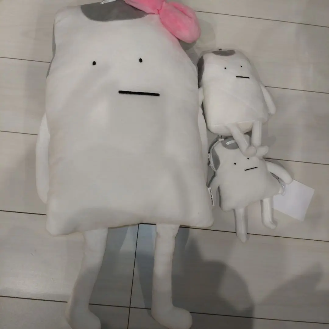 【ヤバイTシャツ屋さん】 ボールチェーン付きぬいぐるみ & ポシェット ラスト ヤバイTシャツ屋さん】 ボールチェーン付きぬいぐるみ