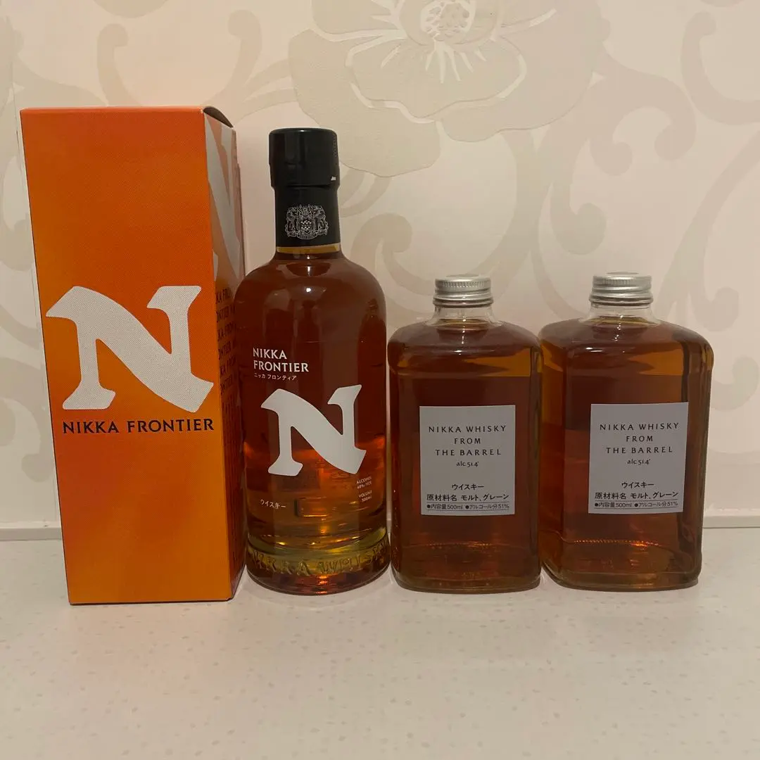 フロンティア　フロムザバレル 今日はフロンティアとフロムザバレルの飲み比べ！ フロンティア
