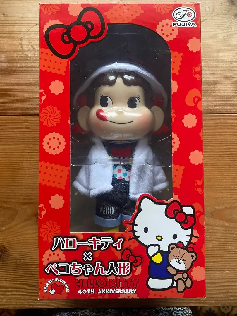 ハローキティ×ペコちゃん人形40TH ANNIVERSARY ハローキティ × ペコちゃん人形 40周年記念 - メルカリ
