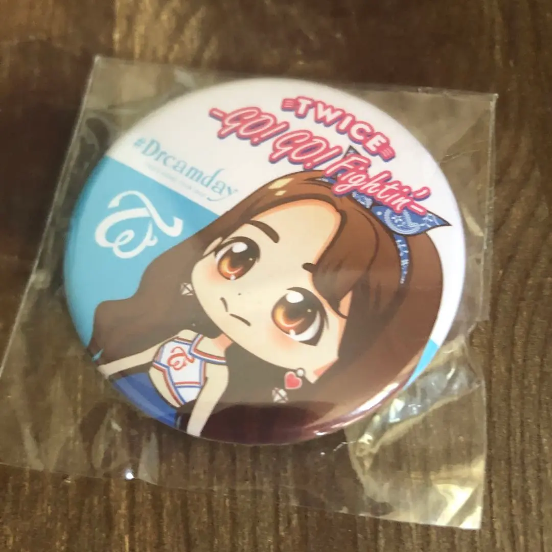 TWICE ツウィ GO！GO！Fightin 缶バッジ GOGO 当選 未開封 TWICE】go go fightin ツウィ 缶バッチ