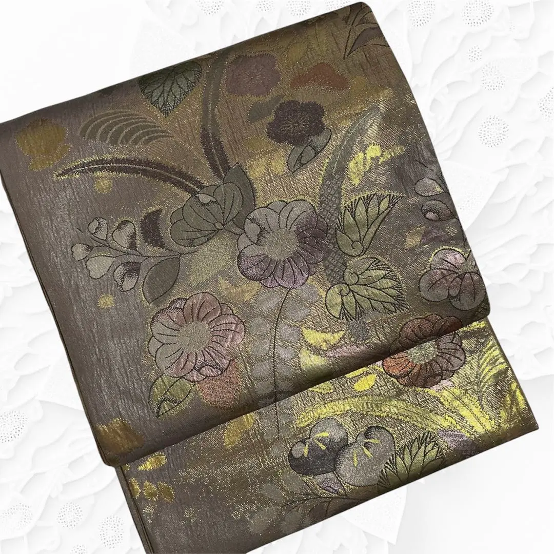 Thumbnail of Pure silk fukuro obi (formal obi) with Tsujigahana design, gold