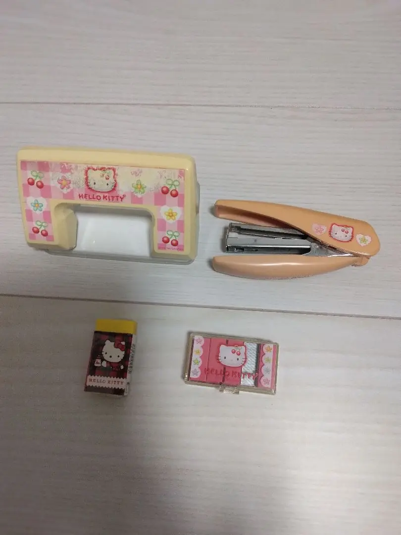 キティ　ピックスステープラ　超レア 2025年最新】HELLO KITTY ホッチキス・ステープラーの人気