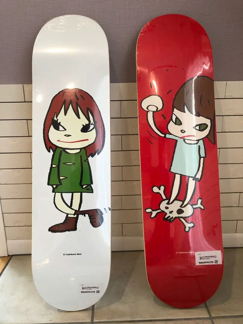 レア完売品！ 奈良美智 証明書付きスケートボード 3枚セット 新品同様 スケボー レア完売品！ 奈良美智 証明書付きスケートボード 3枚セット