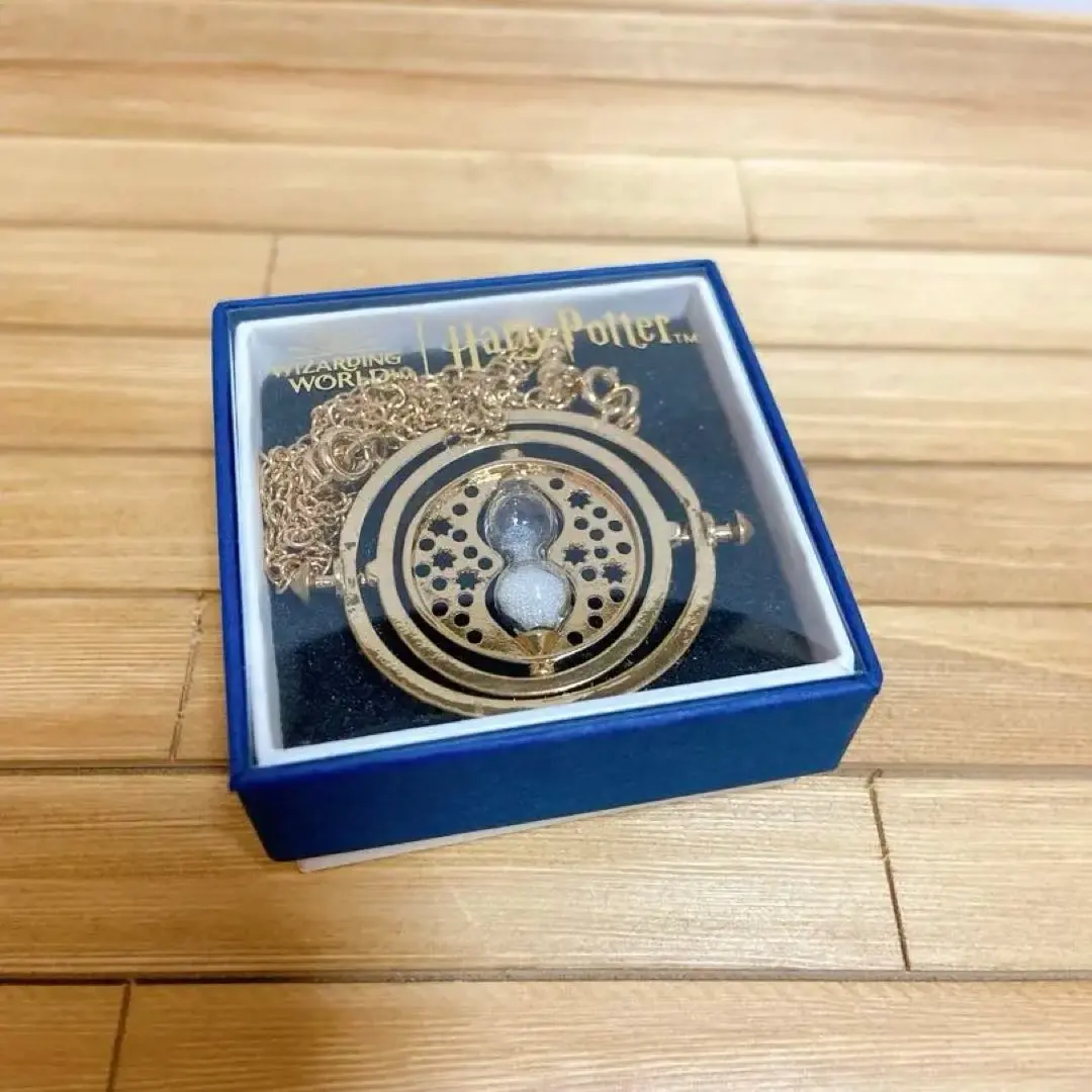マヤ　Pandora ハリーポッター　空飛ぶ鍵　タイムターナー　2点 ♡Pandora ハリーポッター スピニングタイムターナー♪ - メルカリ