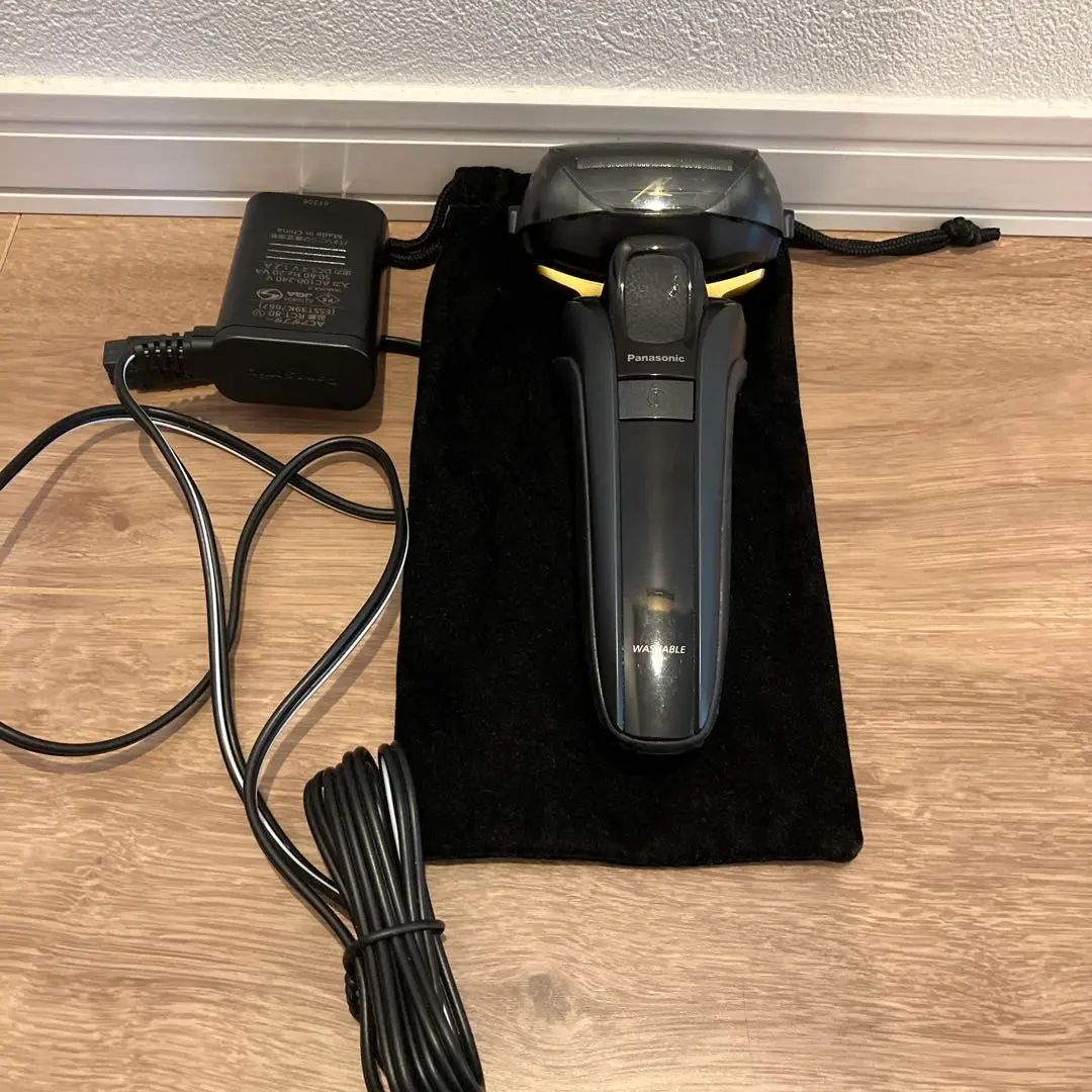 パナソニック メンズ電気シェーバー ラムダッシュ ES-LV5D 動作充電OK Amazon | パナソニック ラムダッシュ メンズシェーバー 5枚刃 黒