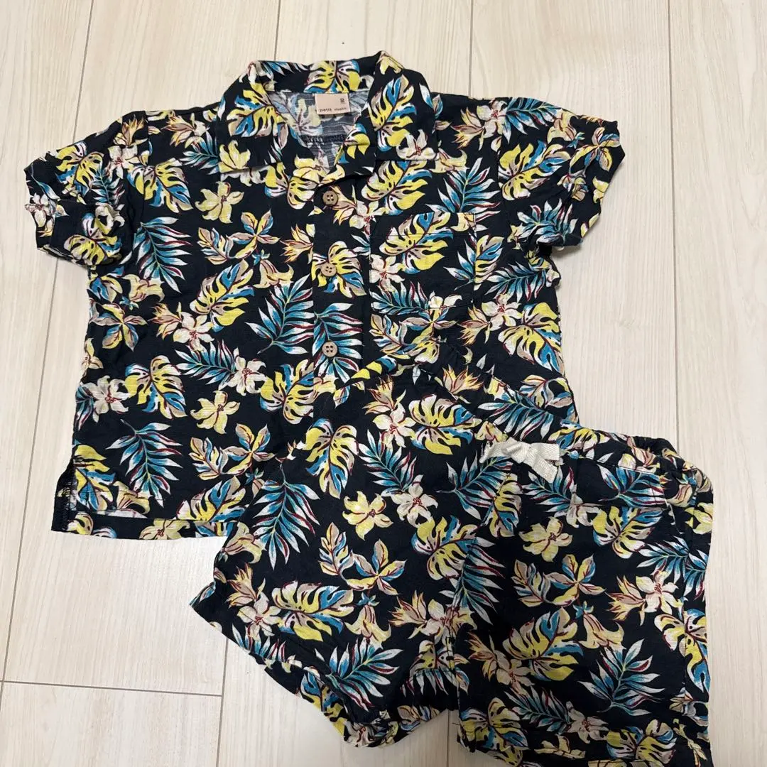 Thumbnail of petit main 80cm Flower Tropical Print Shirt & Shorts