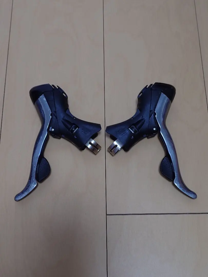 シマノ　105 5600コンポセット　ブラケットカバー新品 楽天市場】5600 シマノ ブラケットカバーの通販