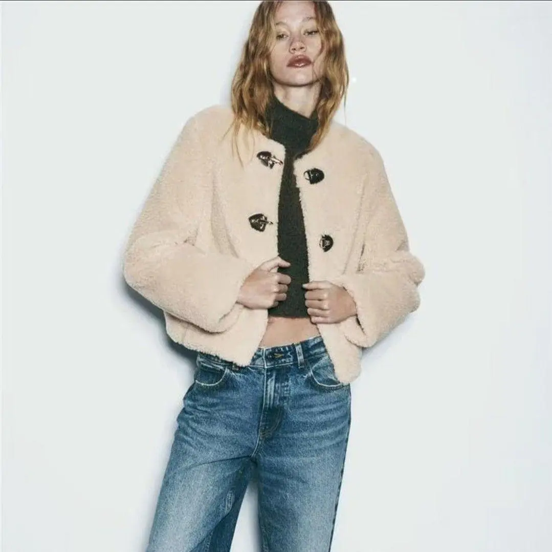 ZARA フェイクボア ジャケット ロブスタークラスプ　Lサイズ 2025年最新】フェイクボアジャケット ロブスタークラスプの人気