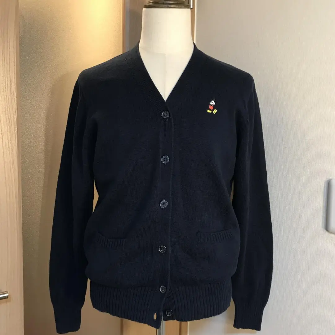 【新品❤︎未使用】ミッキーマウス カーディガン ユニセックス L 黒【ディズニー】 新品❤︎未使用】ミッキーマウス カーディガン ユニセックス L
